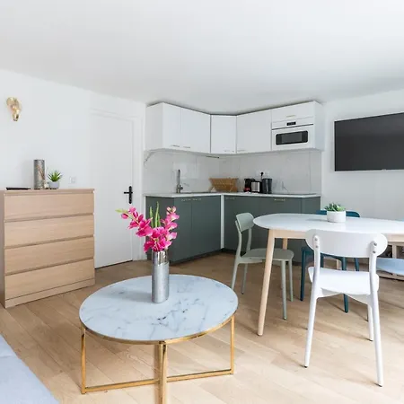 Grands Boulevards - 42 Apartment *